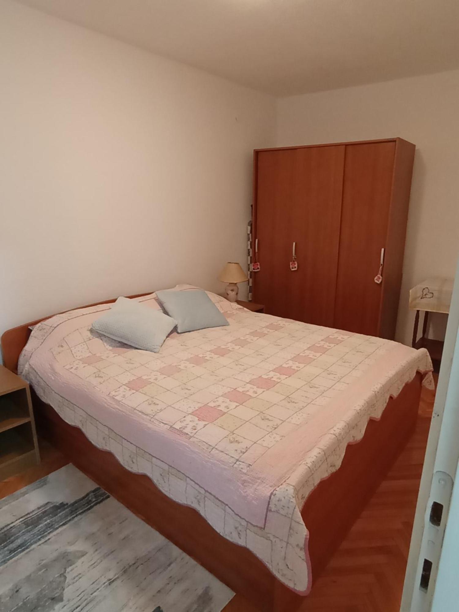 Luce Apartamento Kijevo Exterior foto